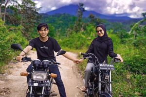 Desi & Diky